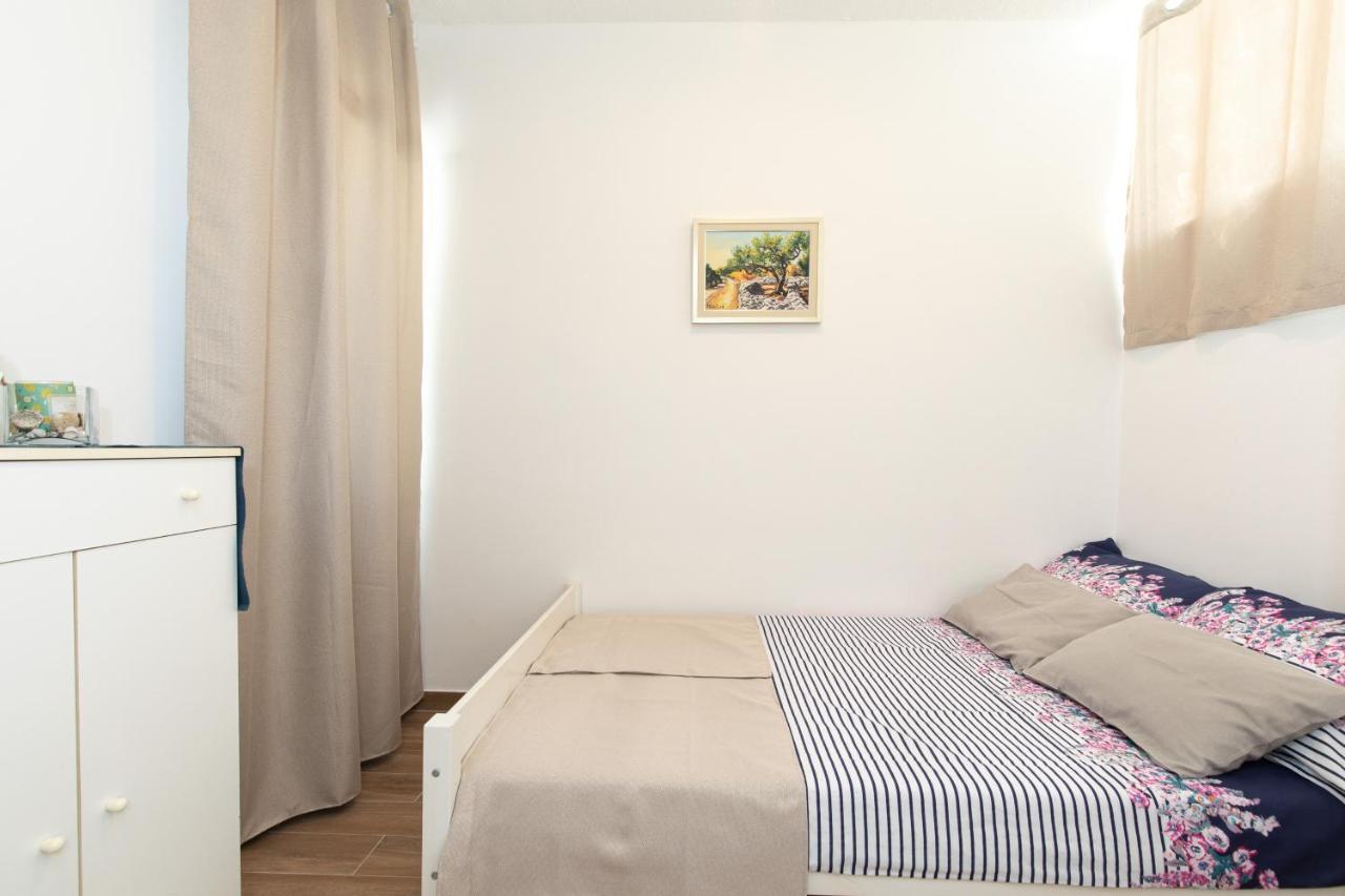 Apartment Bozena Krk Крк Экстерьер фото