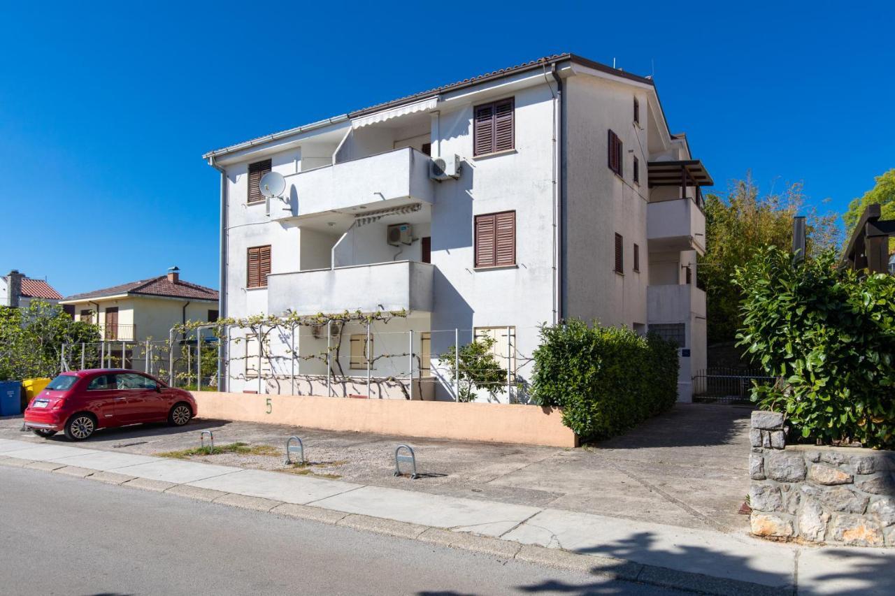 Apartment Bozena Krk Крк Экстерьер фото